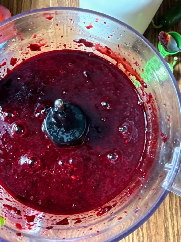 Blended fruit and pepper 